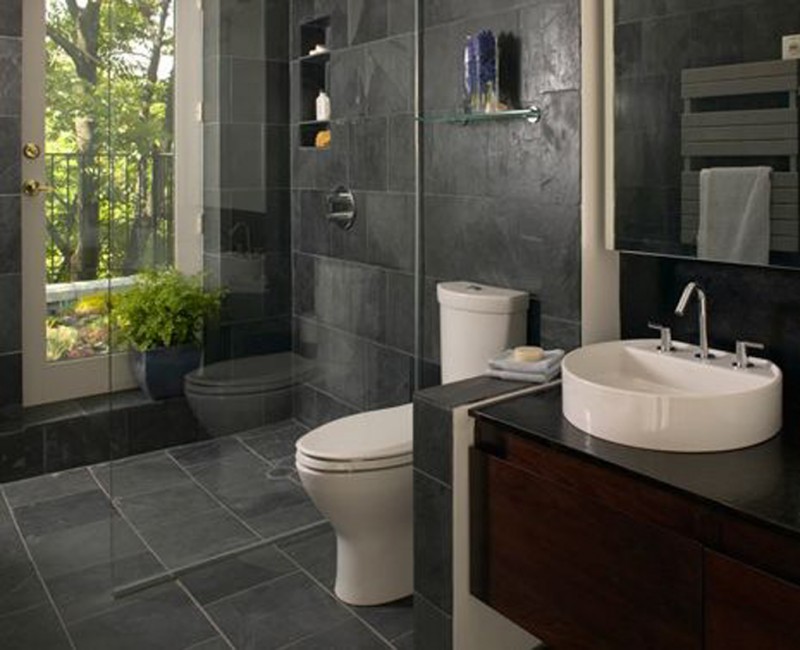 Tips on How to Make a Small Bathroom Look Bigger