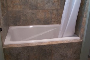 The Installation of Soaking Tubs for Small Bathrooms