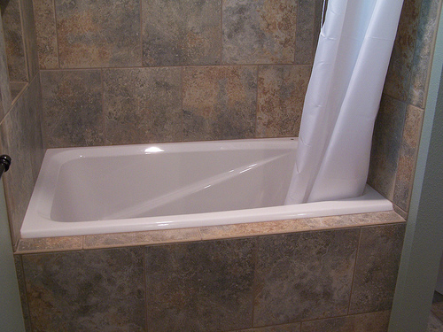 The Installation of Soaking Tubs for Small Bathrooms